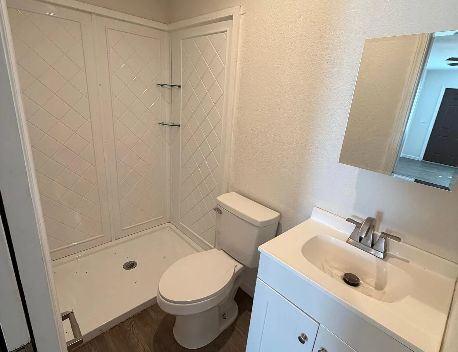 Studio, 500 sqft, $800 — Photo 4