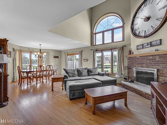 4th image of 19330 Brannock Ln