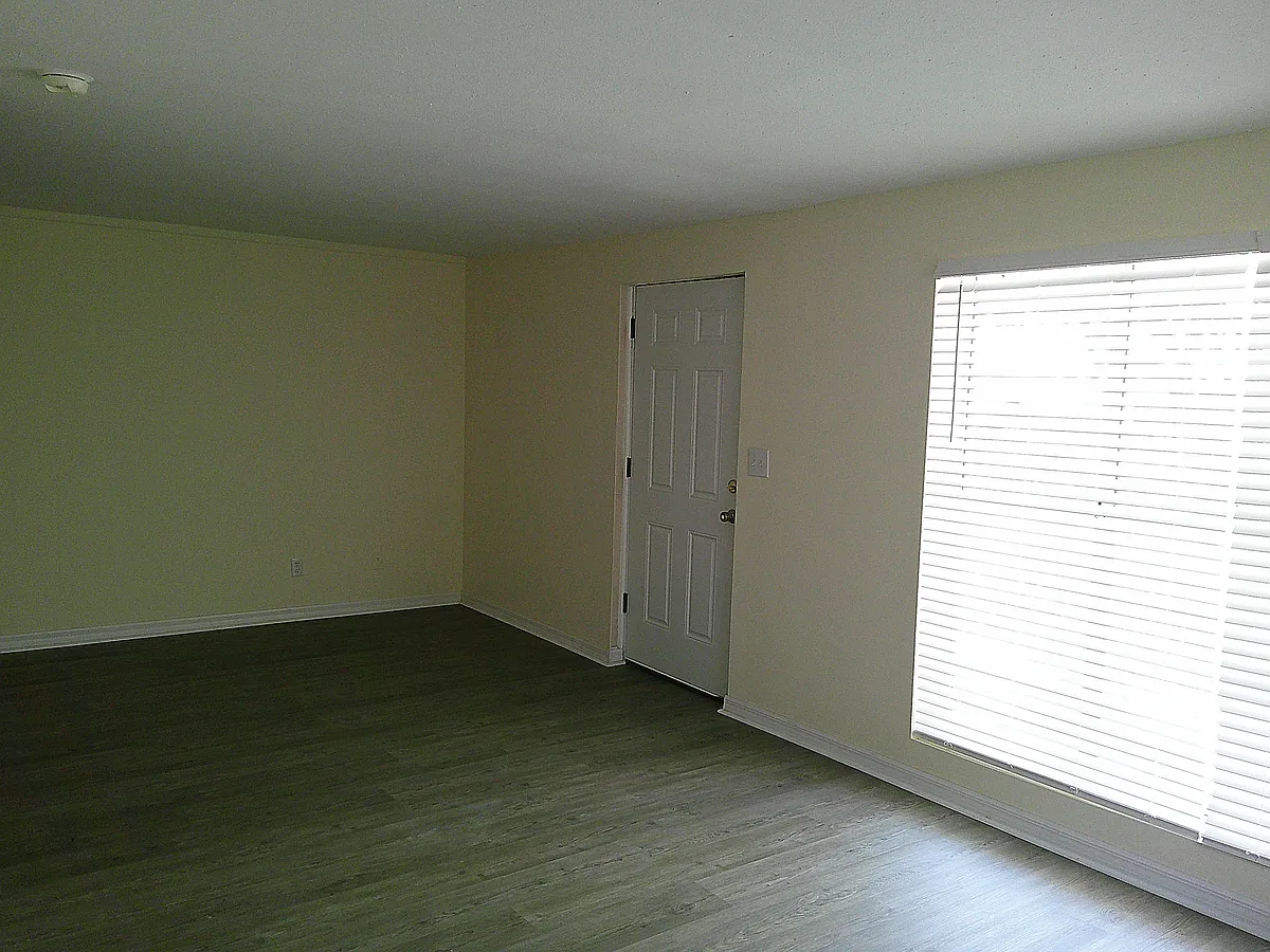 Building Photo - 201 Fish Haven Rd #6
