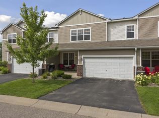 1652 White Pine Way UNIT F, Carver, MN 55315