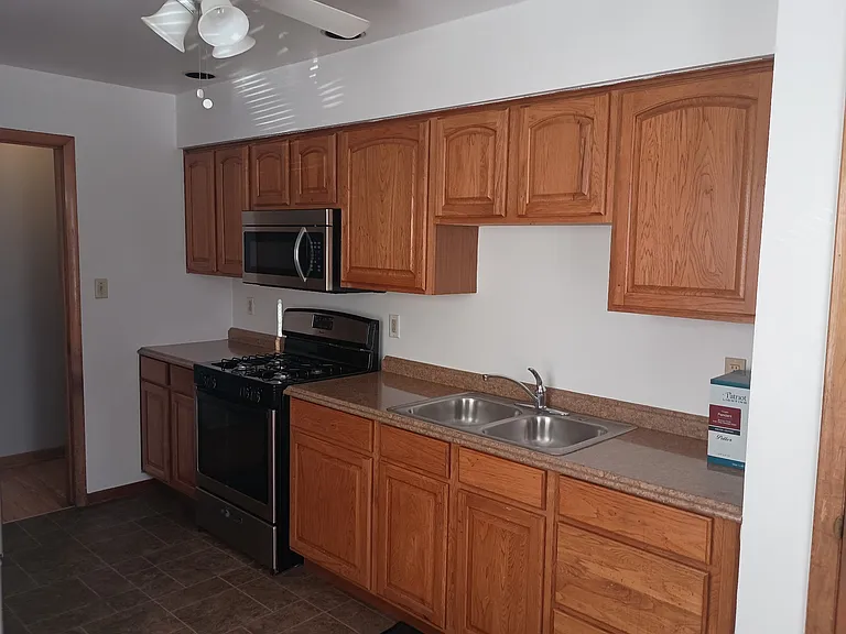 8001 Tapper Ave — Photo 18
