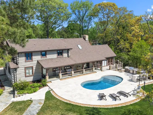 254 Stilwater Dr, Heathsville, VA 22473