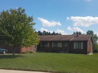 4403 Gull Rd, Lansing, MI 48917