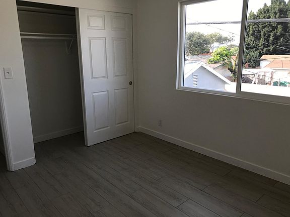 4th image of 18611 Crenshaw Blvd