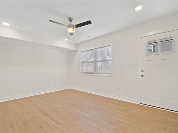 1102 Gordon Walk #1102, Virginia Beach, VA 23451