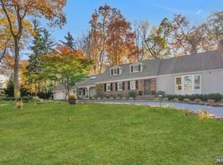 26 Old Woods Rd, Saddle River, NJ 07458