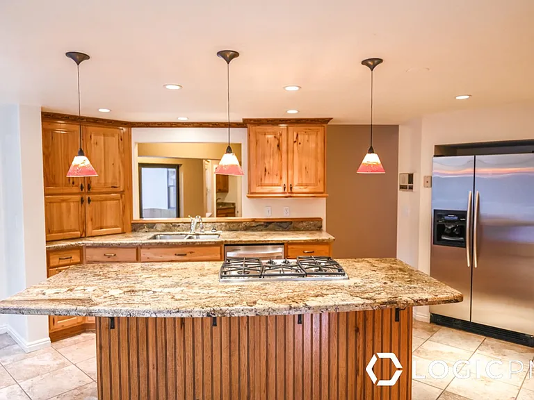 2298 E Oak Leaf Way — Photo 9