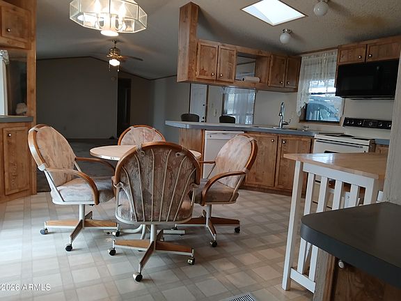 4th image of 834 S MERIDIAN Road #162