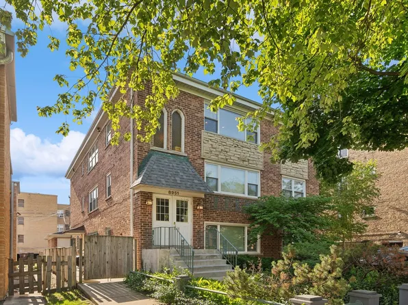 8951 Skokie Blvd APT 3, Skokie, IL 60077