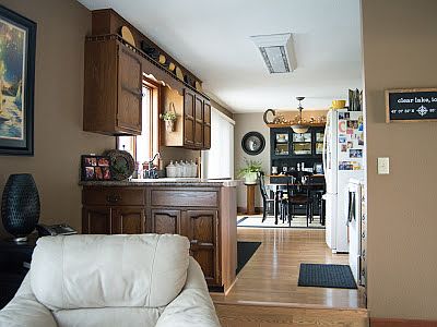 Fireplace room to kitchen 