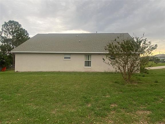 3rd image of 1005 Valentina Dr