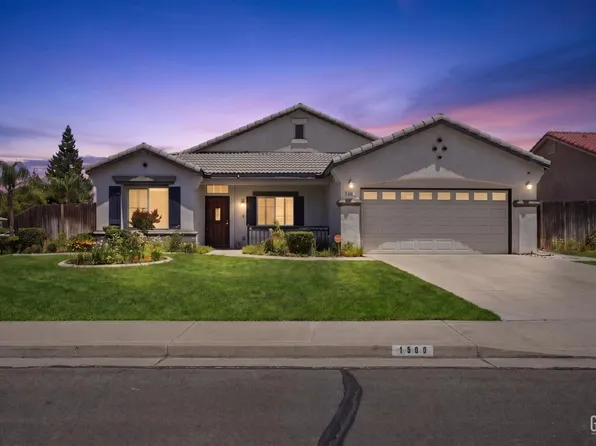 1500 Sugarleaf Ridge Dr, Bakersfield, CA 93311