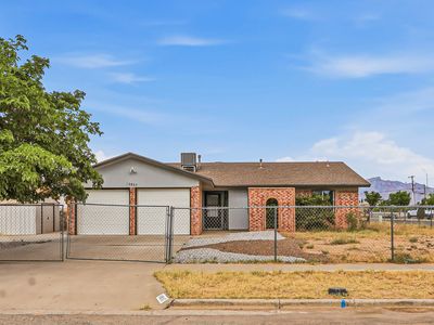 10837 Gemstone St, El Paso, TX, 79924