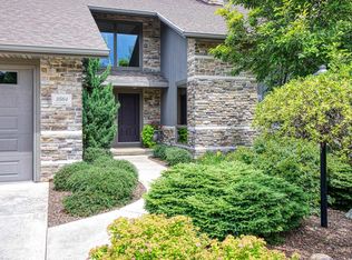 3564 W Grand Meadows Dr, Appleton, WI 54914