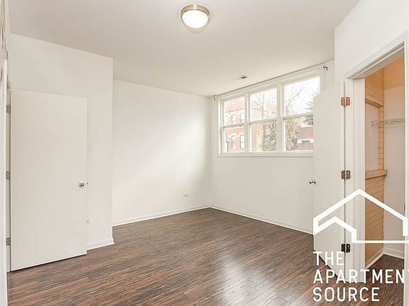 5th image of 2022 S Throop St #1