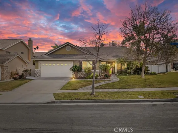 3115 Cheetah Ln, Corona, CA 92882