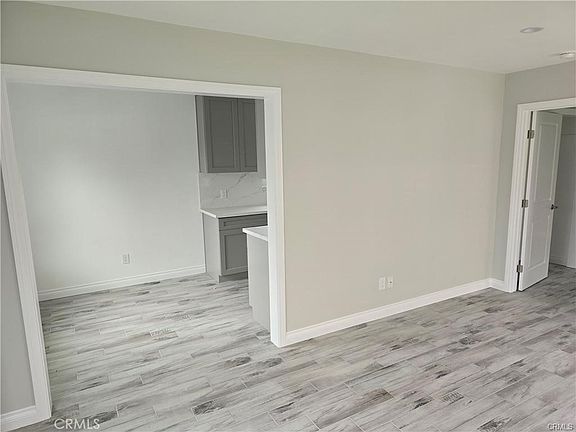 5th image of 231 E Valencia Ave #231C