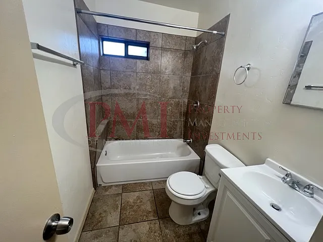 1404 Montana Avenue #4 — Photo 20