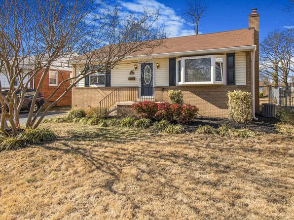 8708 Edmonston Rd, College Park, MD 20740