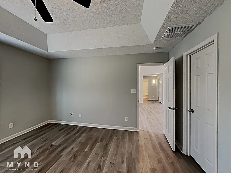 512 Basswood Way — Photo 8