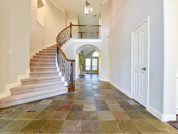 3rd image of 4211 Penrose Ct
