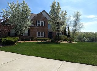 4181 Norwich Ct, Rochester, MI 48306