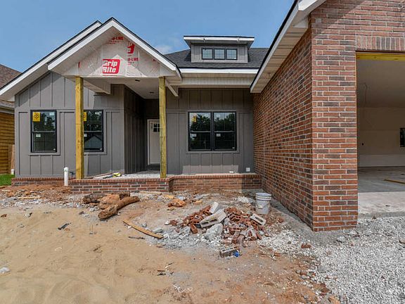 2nd image of 2571 W Camino Alto St
