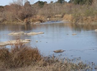 2007 Rm 152, Llano, TX 78643