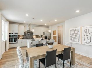 3909 Arrowfeather Ct, Buford, GA 30519