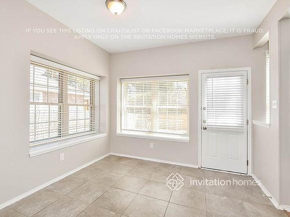 3rd image of 205 Moss Dr