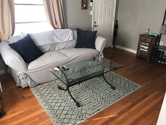 Gorgeous original flooring
