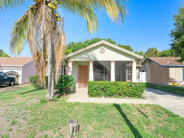 1135 Freshwater Lakes Drive, West Palm Beach, FL 33401