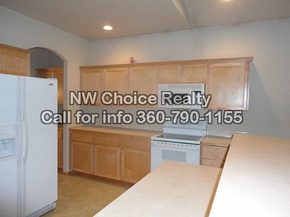 Kitchen-white appliances