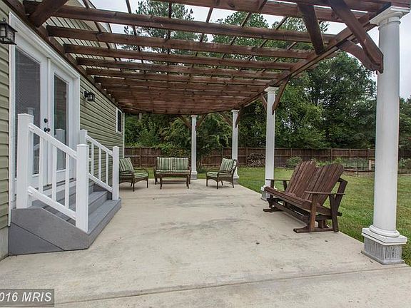 3rd image of 40141 Waterview Dr