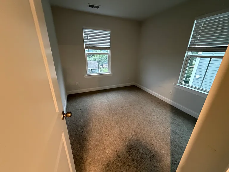 1245 Tice Ln — Photo 15