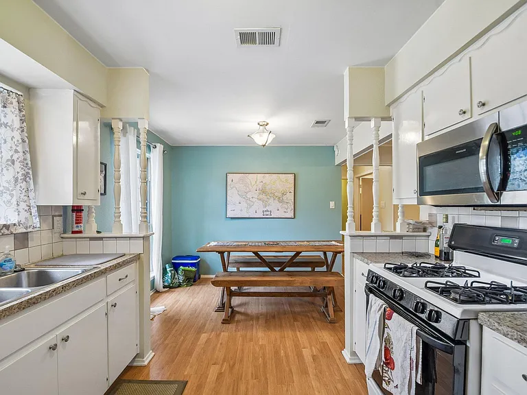 5409 Hunters Gln — Photo 19