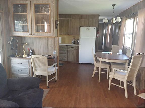 3rd image of 2109 Orange Dr