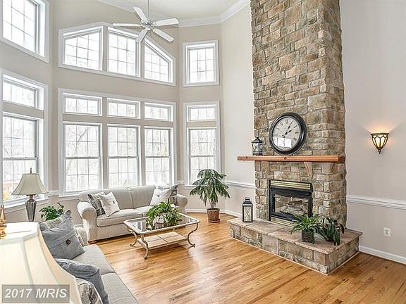 5th image of 12974 Highland Oaks Ct