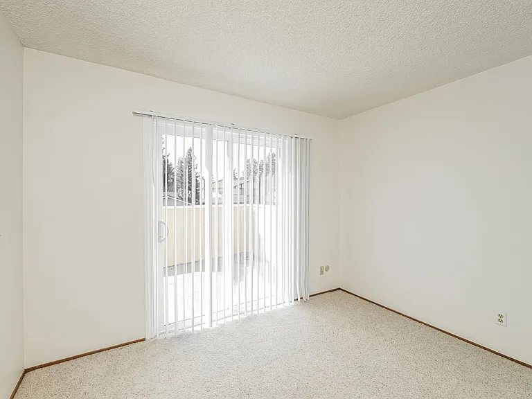 4987 Fern Pl — Photo 17