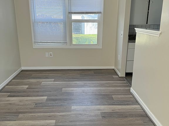 4th image of 220 Atkins Ave