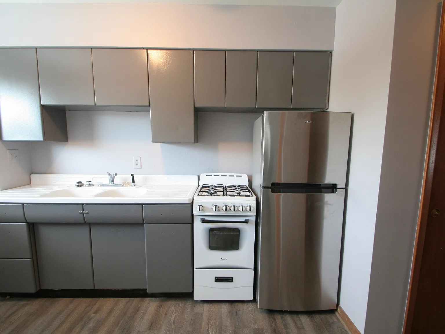 1 bed, $765 — Photo 3