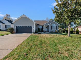 719 Wintercress Ln, Bowling Green, KY 42104