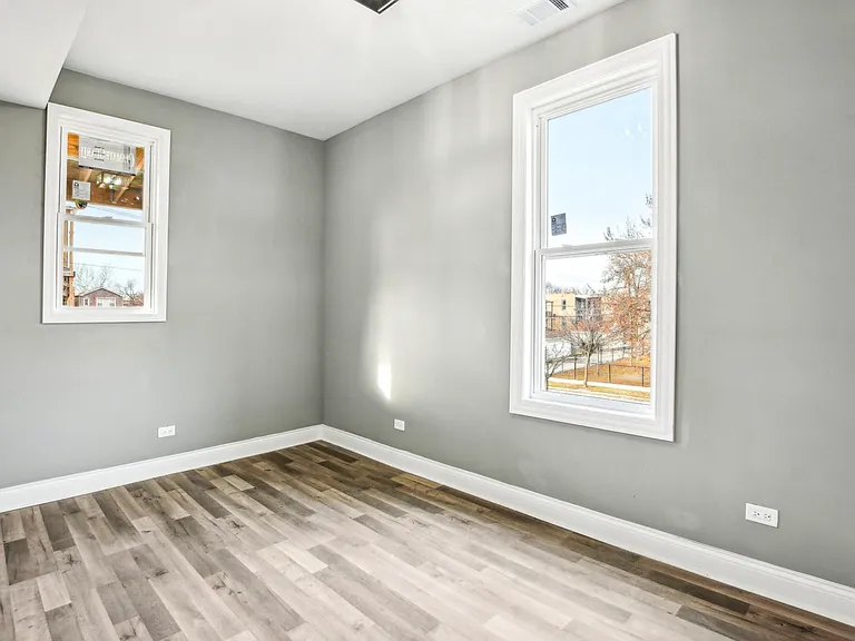 1806 S Trumbull Ave #3 — Photo 13