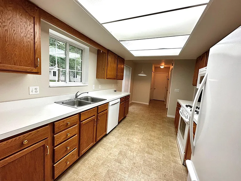 18603 Garwood Ct — Photo 22