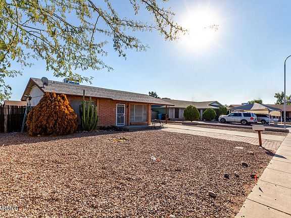 3rd image of 3151 N 78TH Avenue