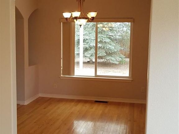 4th image of 1291 Siesta Ct