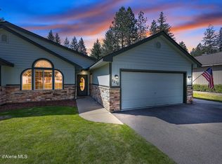 5276 W Broken Tee Rd, Rathdrum, ID 83858