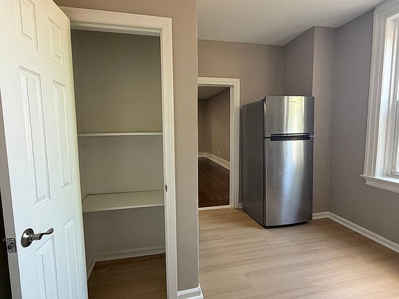 2nd image of 37 N Winans St #7
