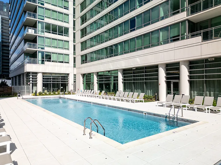 K2 Apartments — Photo 45