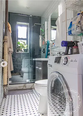 Rented by Nolita Group | media 10